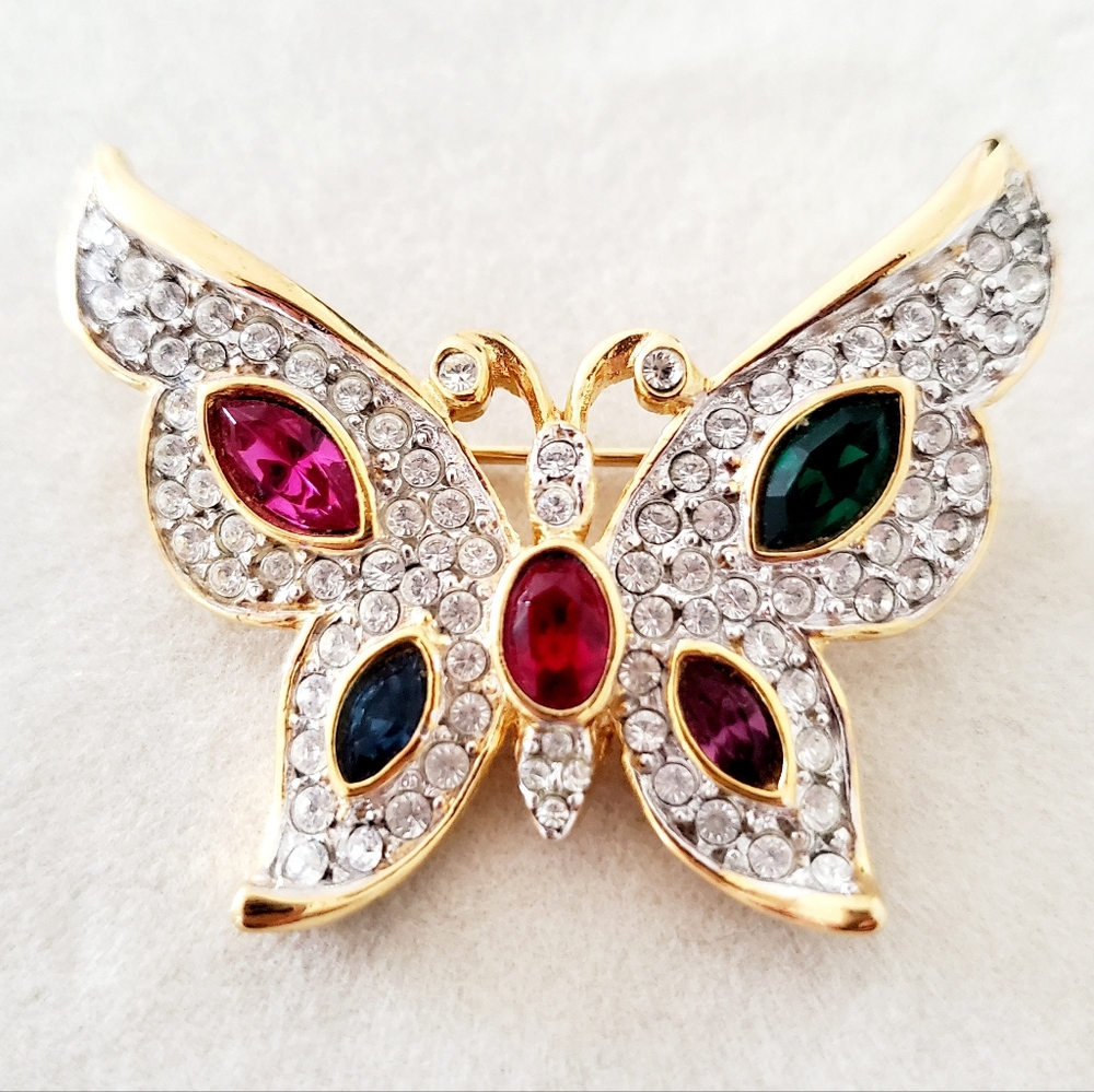 WEEKENDERS Signed Rhinestones Butterfly Brooch Jeweltone Colours Gold Tone Metal